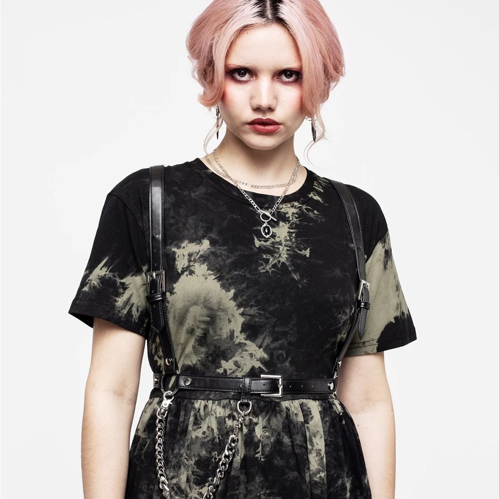 Disturbia Alice Chain Harness